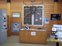 Winter Rim Desk